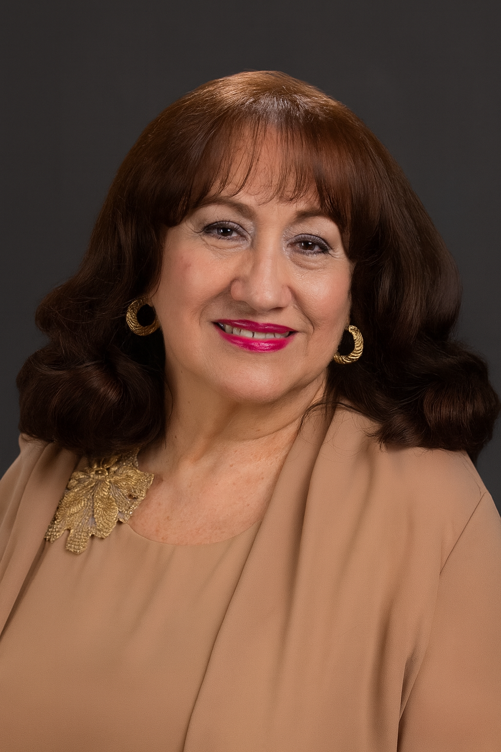 Julia E. Tobar